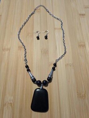 🖤 Black Matte Stone Trapezoid Pendant Necklace Earring Set Boho